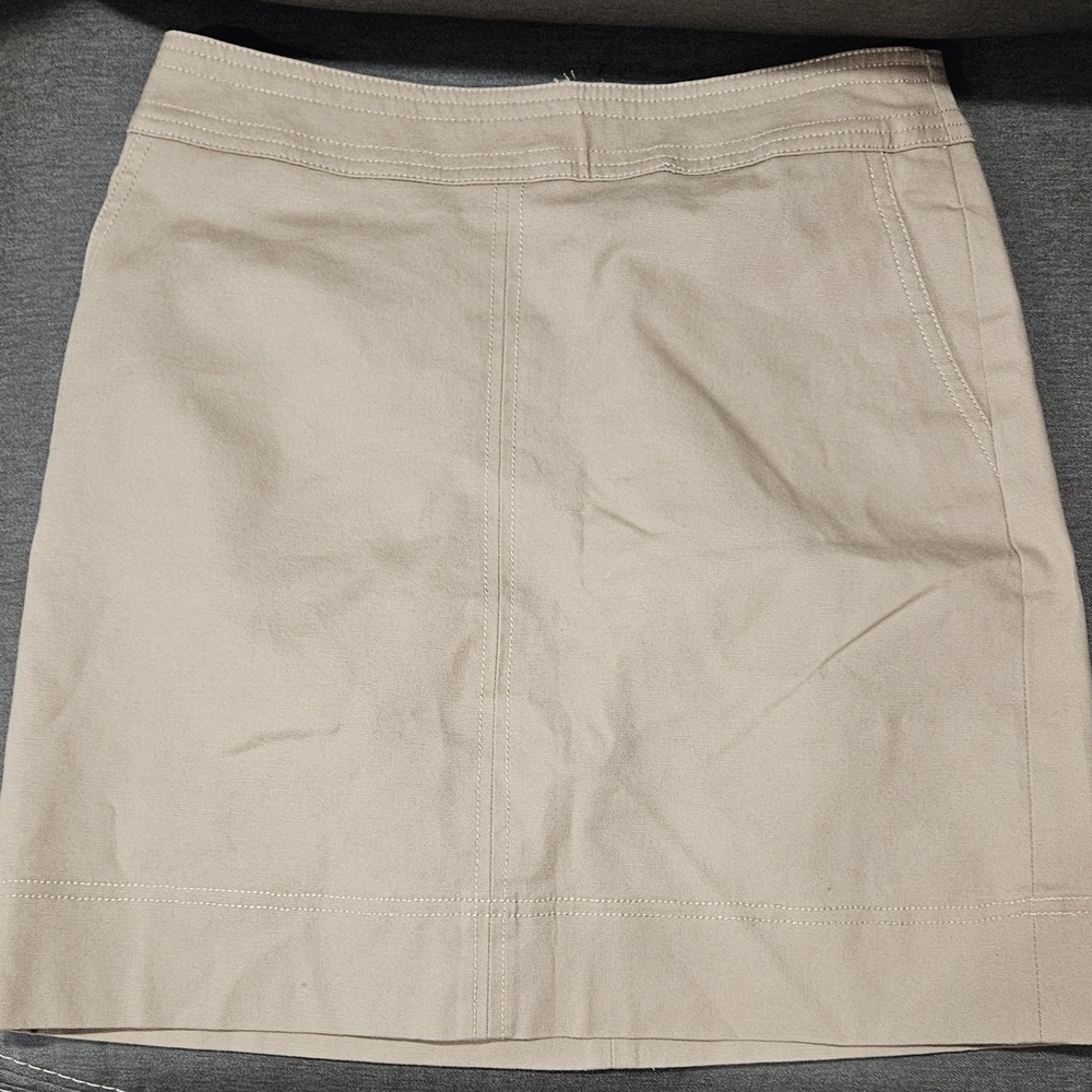 EUC Talbots Tan Mini Pencil Skirt With Pockets for Work Size 4P